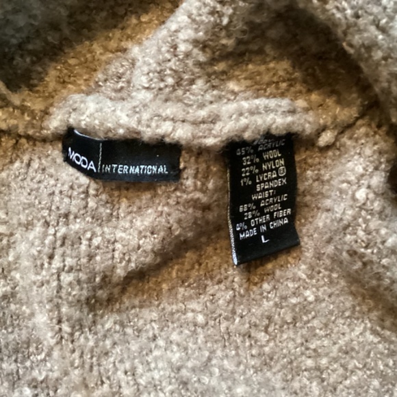 MODA International Long Button Sweater - Picture 7 of 8